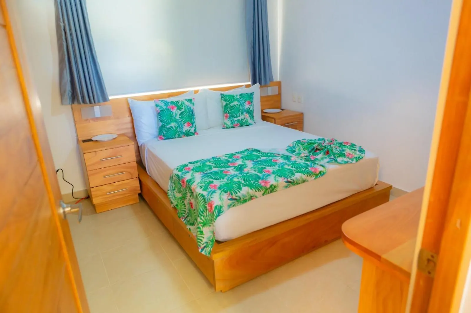 Poolside Beachfront Living! Apartment Cabarete