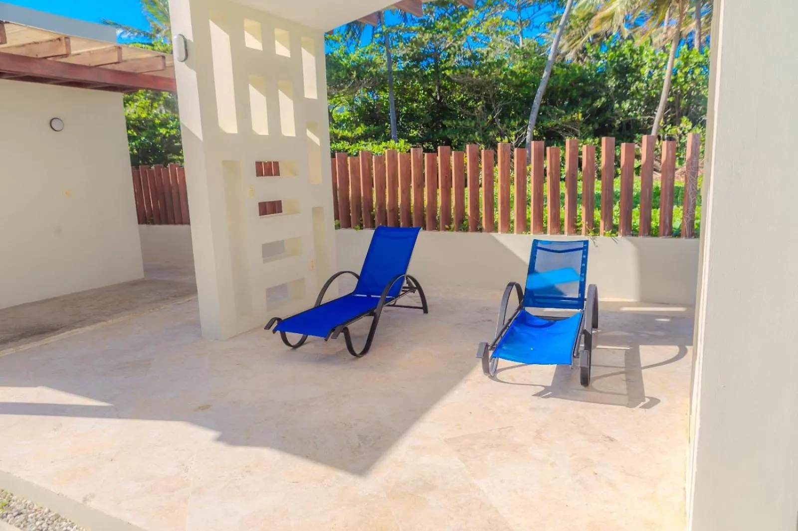 Poolside Beachfront Living! Apartment Cabarete Dominican Republic